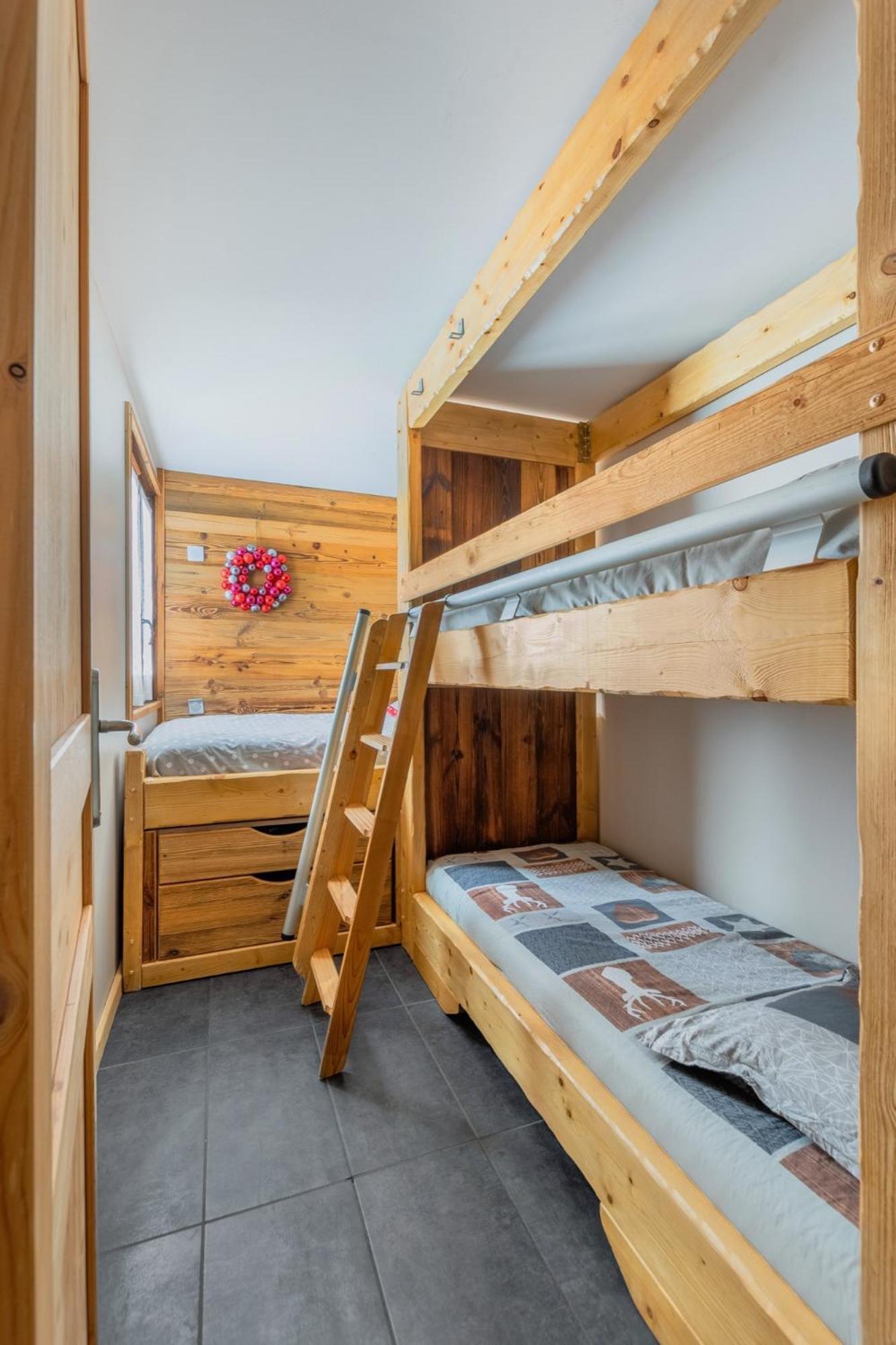 Grand Chalet Standing Avec Jacuzzi A Chamrousse Ski 1750 Exterior photo